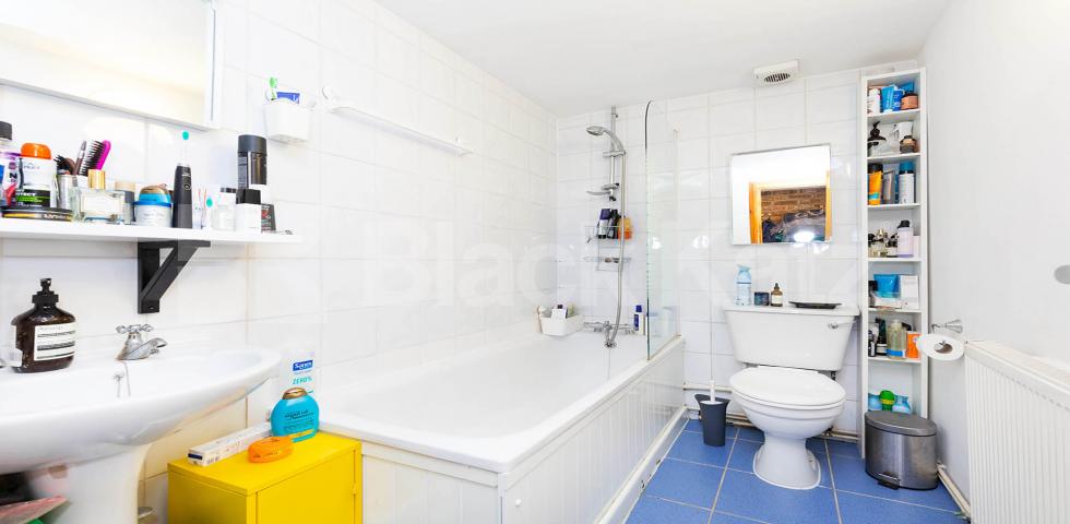 			VIRTUAL TOUR AVAILABLE!, 2 Bedroom, 1 bath, 1 reception Maisonette			 EAGLE HOUSE-EAGLE WHARF ROAD, OLD STREET-SHOREDITCH